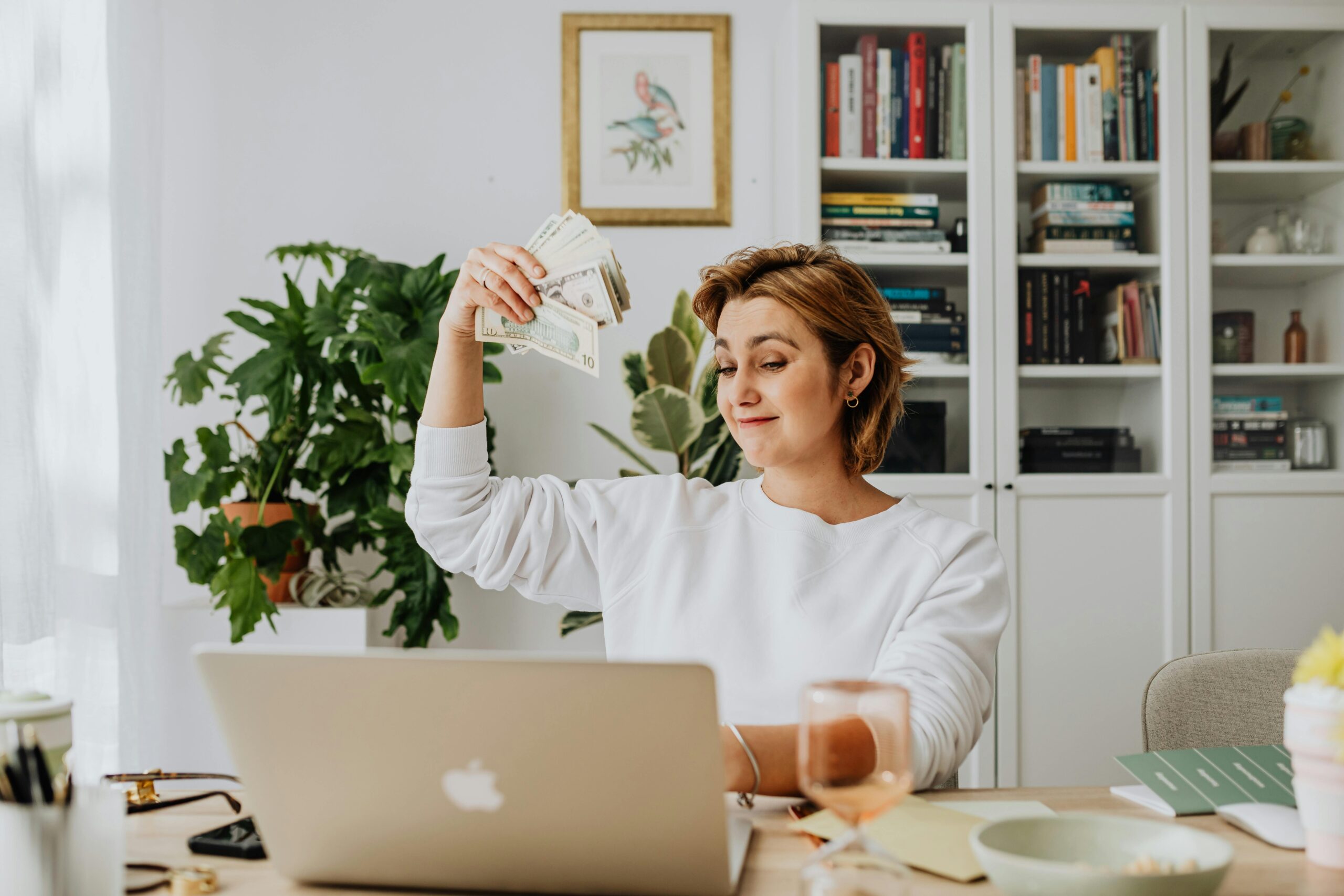 Women to Make Money Online